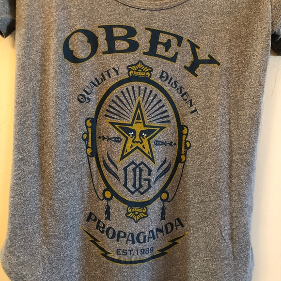 EUC OBEY GREY T-SHIRT SIZE MEDIUM - Picture 2 of 4